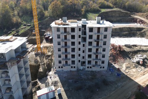 Devam eden büyük projeler