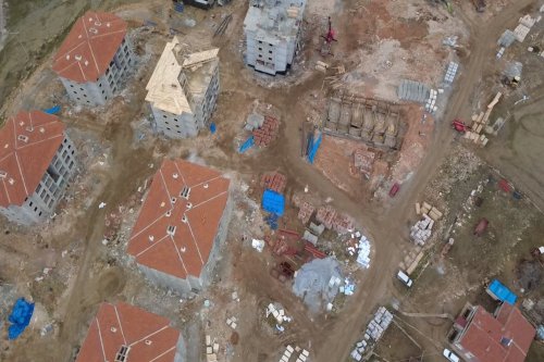 Devam eden büyük projeler